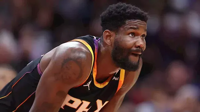Deandre Ayton, pioneer in the search for warmth, trust and patience in a new partnership