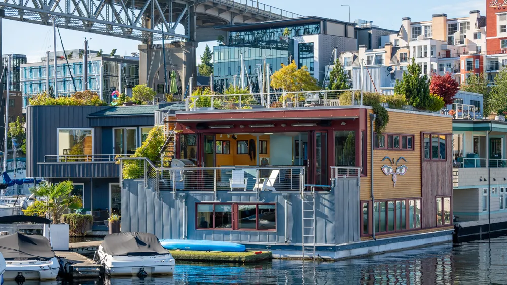 Are You Thinking About Anchoring? This Attractive Houseboat Is For Sale In Seattle