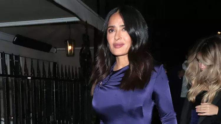 Salma Hayek: the accident he had in the bathroom at the Beckham documentary screening